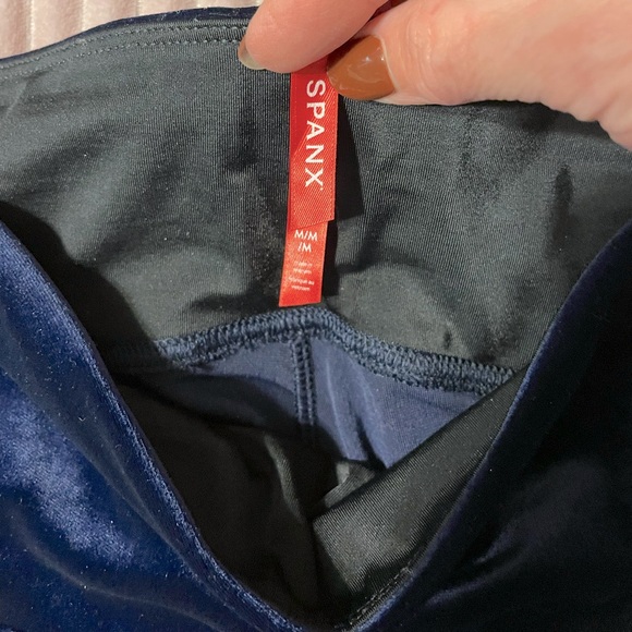 NWOT Spanx Blue Velvet leggings - Picture 6 of 6